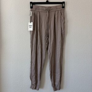 NWT Sunday Best Aritzia Tan Beige Los Feliz Jogger Lounge Pants Womens Small‎